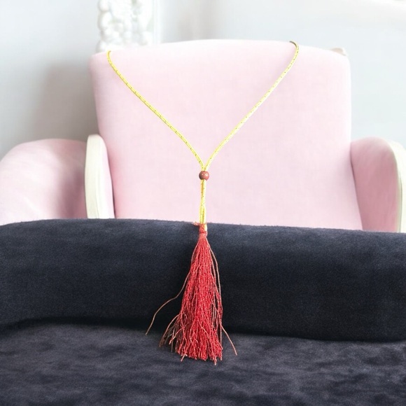 Ornate Cream and Gold Filigree Necklace - Picture 2 of 5